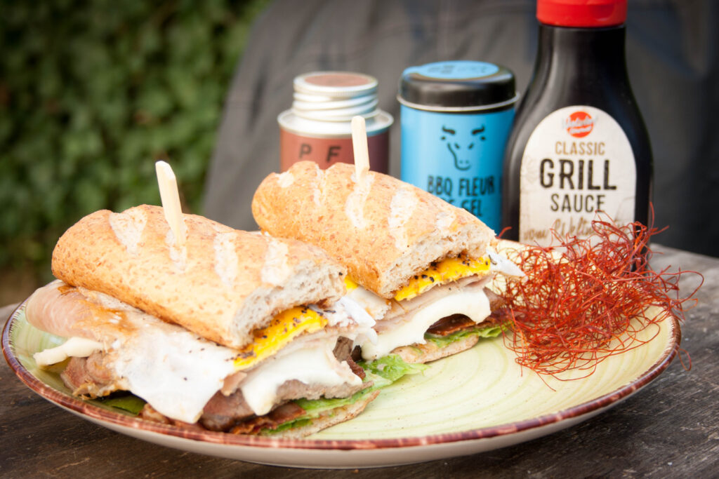 Chivito das Sandwich aus Uruguay