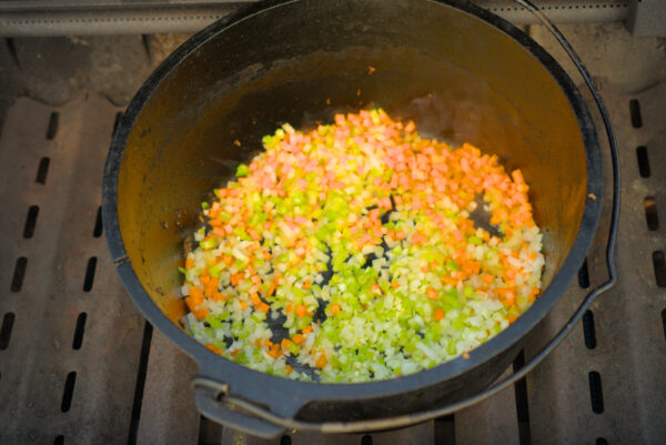 Gemüse im Dutch Oven