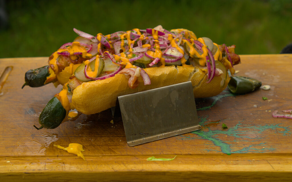 Hot Dog mit Bacon