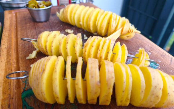 Spiralkartoffeln schneiden(1) Spiralkartoffeln schneiden