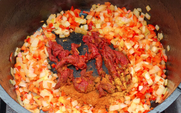 Tomatenmark rösten Tomatenmark rösten