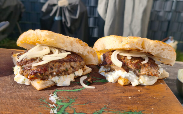 Chapli Kebab in Fladenbrot