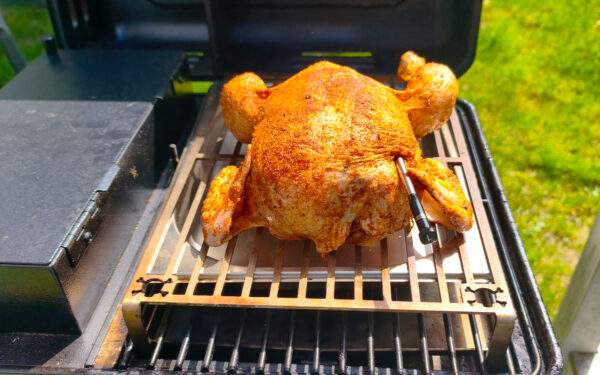 Ganzes Hähnchen aus dem Smoker Ganzes Hähnchen aus dem Smoker