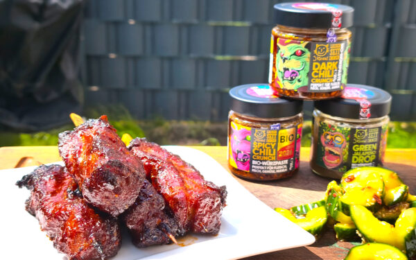 Fertige Korean BBQ Style Pork Belly Lollipops vom Smoker