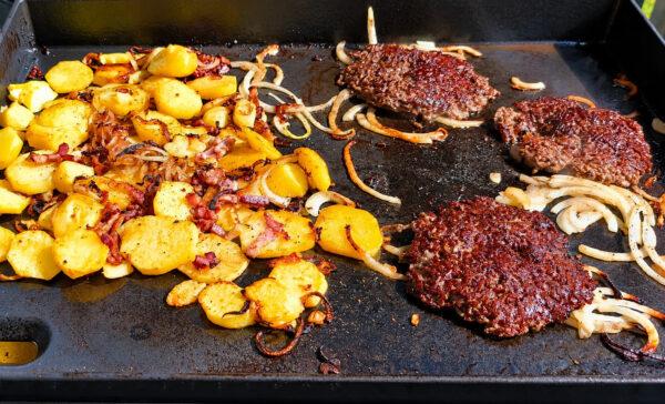smashed Burger von der Plancha smashed Burger von der Plancha